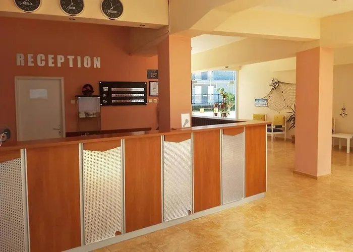 Sunny Garden - Full Board Hotell