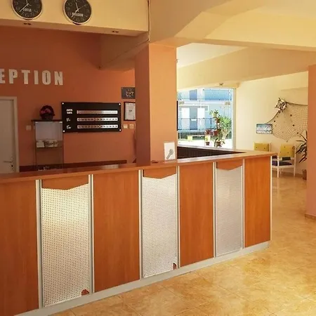 Sunny Garden - Full Board Otel